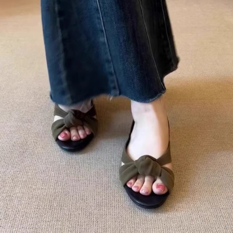 Sandálias Femininas Retrô Simp - Square Toe Mule avaliação e preço