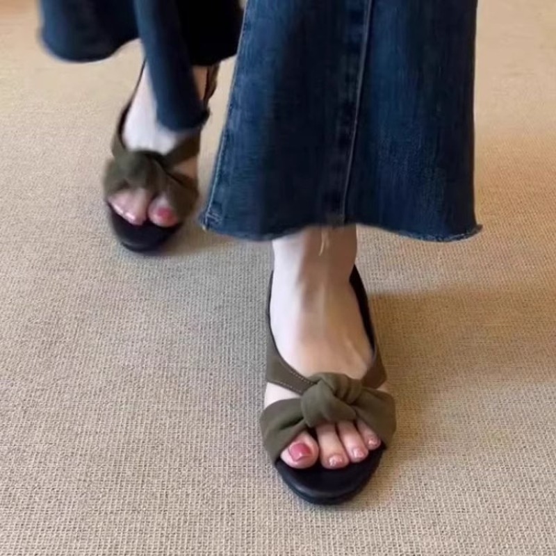 Sandálias Femininas Retrô Simp - Square Toe Mule avaliação e preço