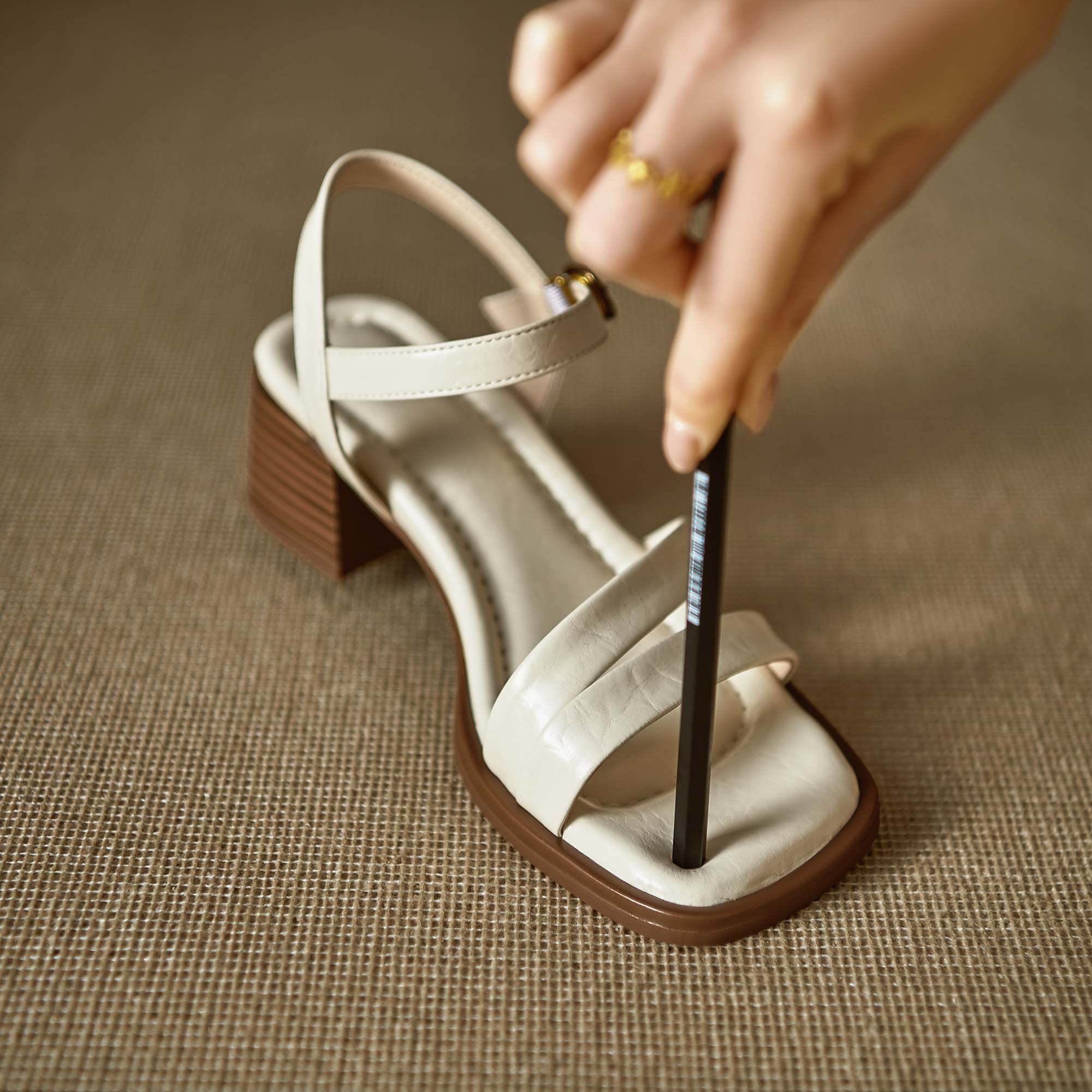 Sandálias Femininas Retrô Mode - Square Toe Mule avaliação e preço