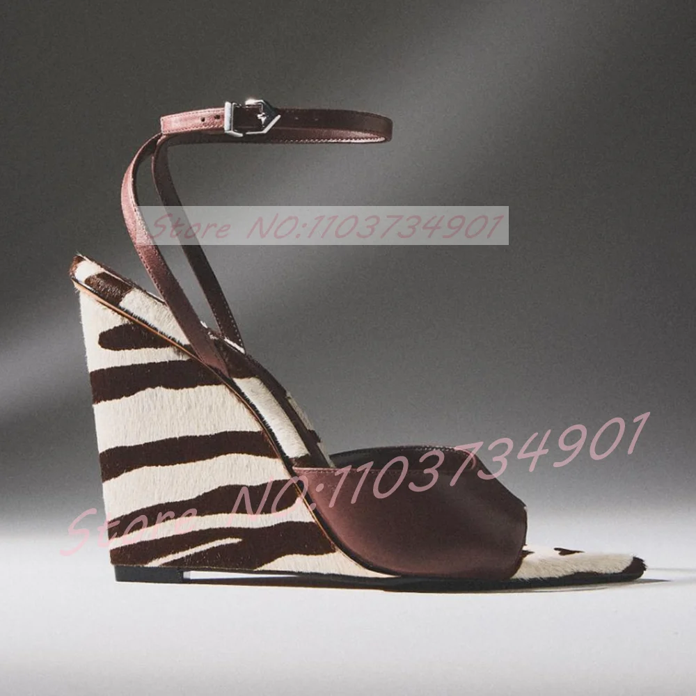 Sandálias Femininas de Salto A - Clear Strap Heel avaliação e preço